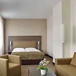 Intercityhotel 4*
