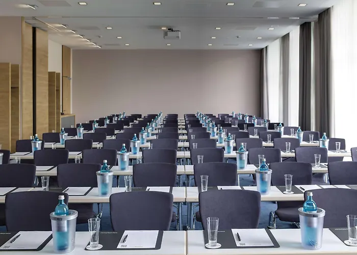 Intercityhotel 4* לייפציג