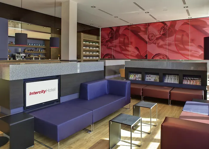 מלון Intercityhotel 4*