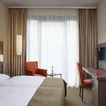 Intercityhotel Hotel 4*