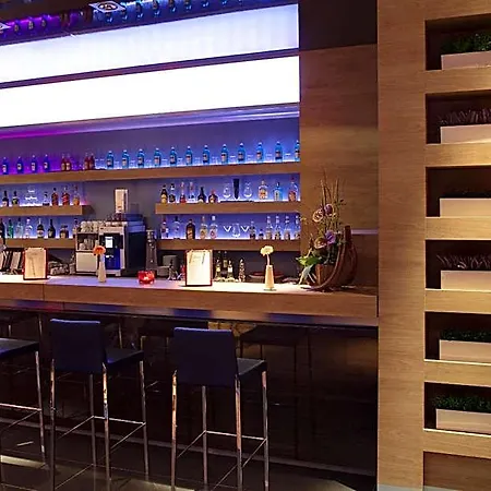 Intercityhotel 4*