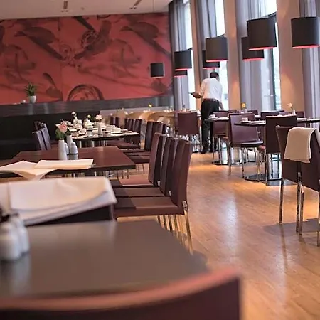 Ξενοδοχείο Intercityhotel