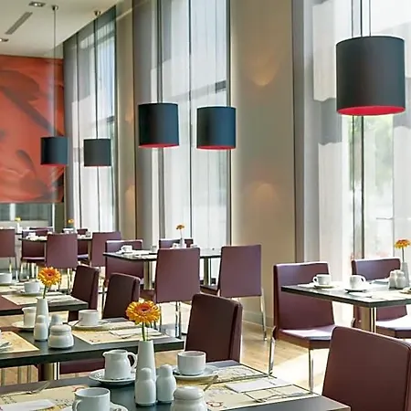 Ξενοδοχείο Intercityhotel