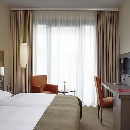 Intercityhotel Λειψία