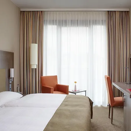 Intercityhotel Λειψία