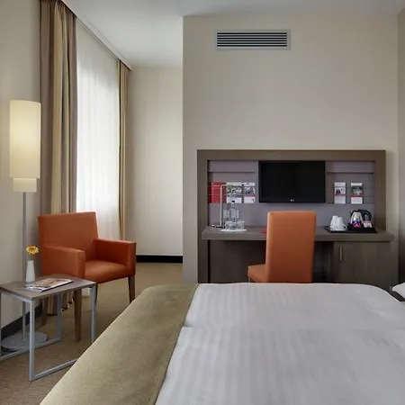 Intercityhotel Ξενοδοχείο