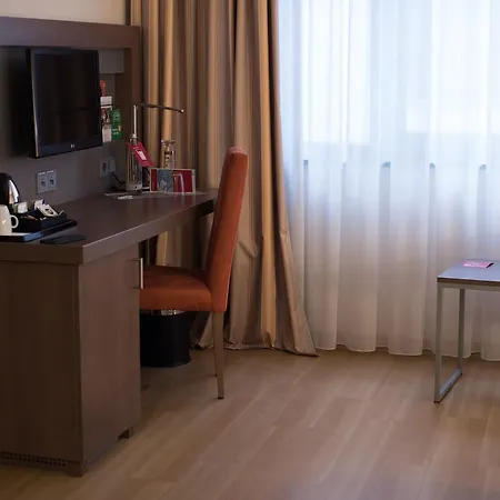 Intercityhotel Ξενοδοχείο