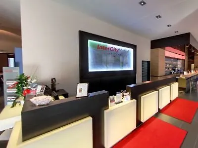 Отель Intercityhotel 4*