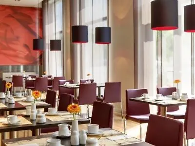 Отель Intercityhotel