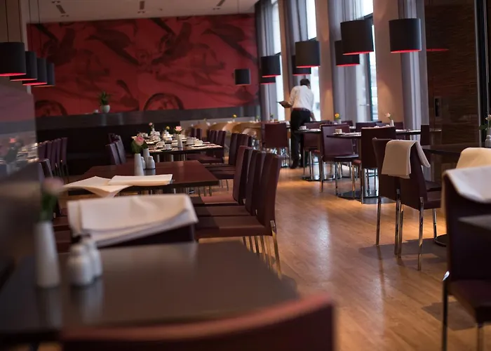 Intercityhotel Отель